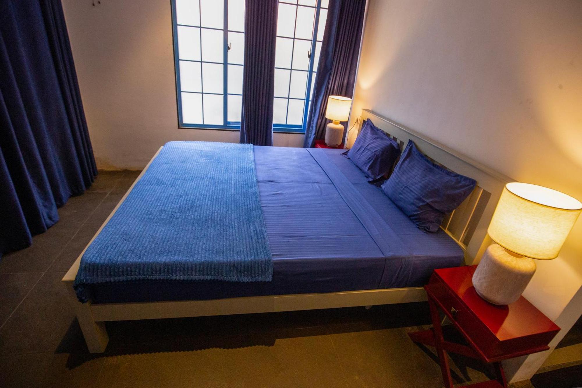 Hangover Hostels Элла Экстерьер фото