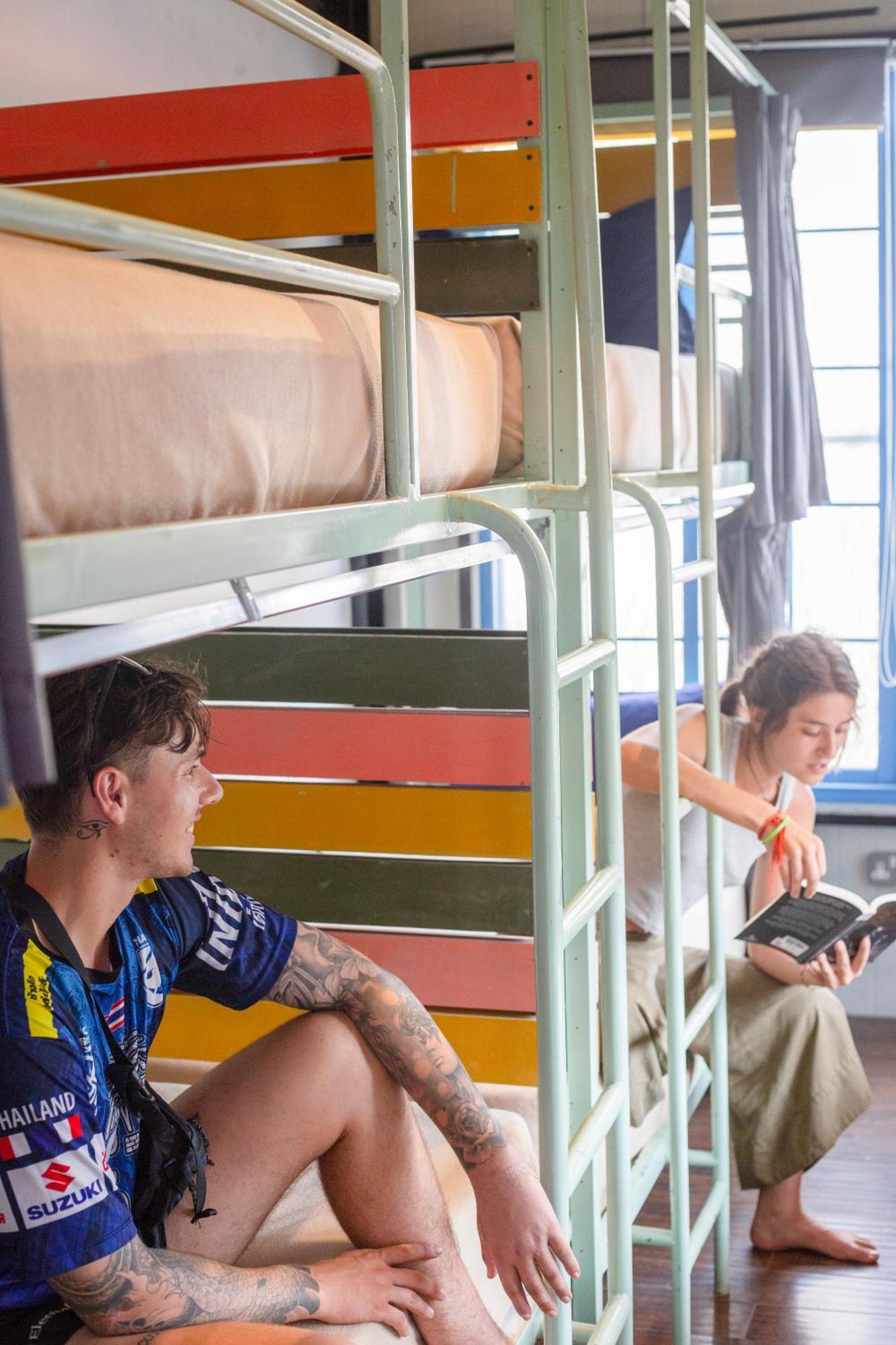 Hangover Hostels Элла Экстерьер фото